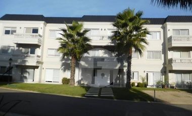 Flores Prop. Vende Duplex en Palmas del Sol - Pilar