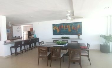 CASA WALKER EN CHICXULUB A LA ORILLA DEL MAR