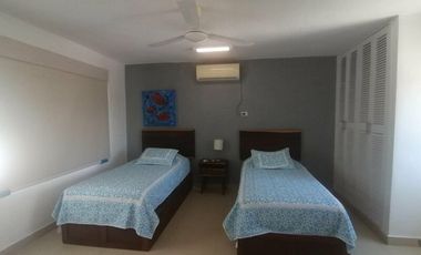 CASA WALKER EN CHICXULUB A LA ORILLA DEL MAR