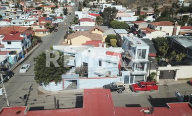 Se Vende Casa con Departamentos en Ensenada - (3)