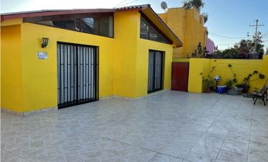 SE VENDE  HERMOSA CASA EN CONDOMINIO