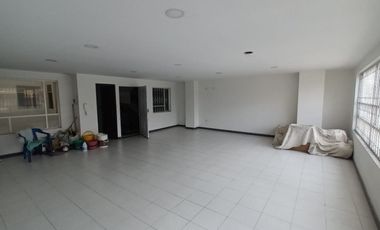 oficina en arriendo en santa isabel. Cod A118985