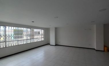 oficina en arriendo en santa isabel. Cod A118985