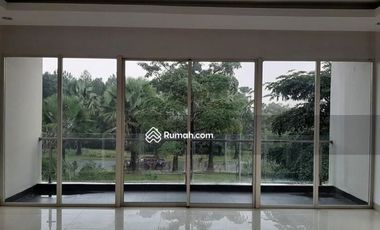 Rumah Minimalis Dengan View Gunung di Cluster River View