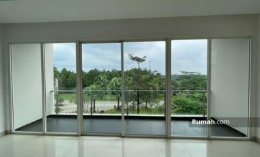 Rumah Minimalis Dengan View Gunung di Cluster River View