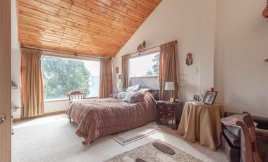 casa en arriendo/venta en la calera. Cod V6390