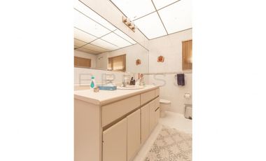 casa en arriendo/venta en la calera. Cod V6390