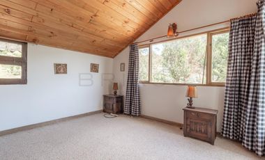 casa en arriendo/venta en la calera. Cod V6390