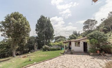 casa en arriendo/venta en la calera. Cod V6390