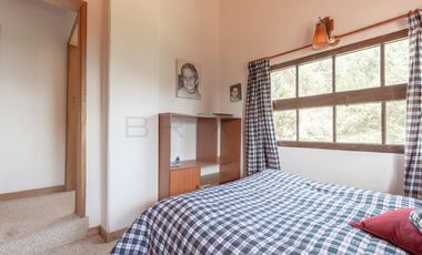 casa en arriendo/venta en la calera. Cod V6390