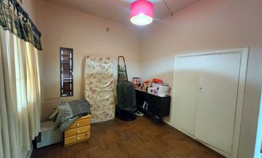 Casa en venta en Temperley Este