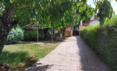 Casa en venta en Temperley Este