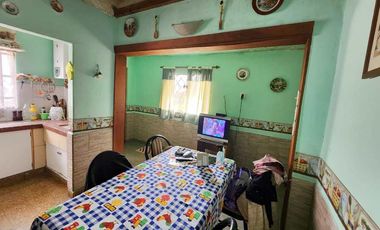Casa en venta en Temperley Este