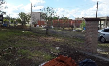 VENTA lote en Bo semi cerrado Loma Linda