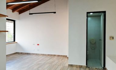 PR15377 Venta de oficina en el sector Milla de Oro