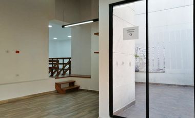 PR15377 Venta de oficina en el sector Milla de Oro