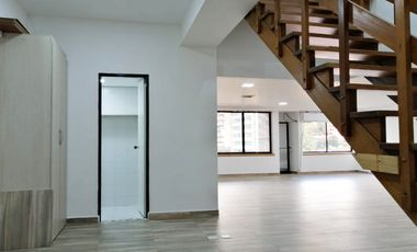 PR15377 Venta de oficina en el sector Milla de Oro