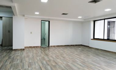 PR15377 Venta de oficina en el sector Milla de Oro