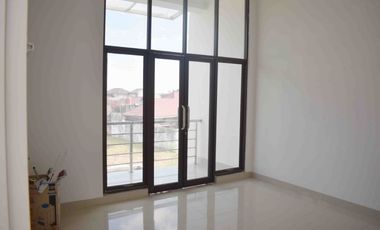 MILIKI RUMAH MEWAH 2 LANTAI TYPE 143/140 DI JL.TIUNG II