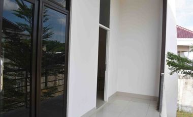 MILIKI RUMAH MEWAH 2 LANTAI TYPE 143/140 DI JL.TIUNG II