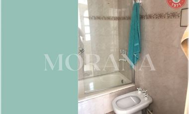 Casa  en Venta Caba / Buenos Aires (D038 1580)