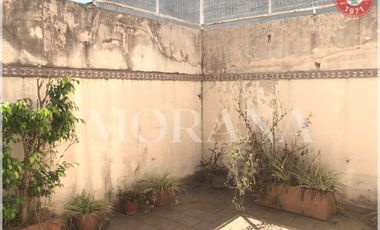 Casa  en Venta Caba / Buenos Aires (D038 1580)