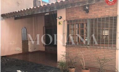 Casa  en Venta Caba / Buenos Aires (D038 1580)