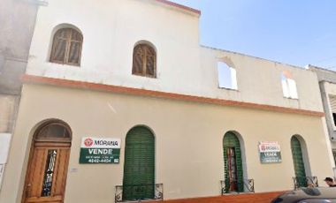 Casa  en Venta Caba / Buenos Aires (D038 1089)