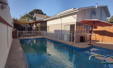 Arriendo Casa amoblada 10 Dormitorios Rancagua Con Estacionamiento