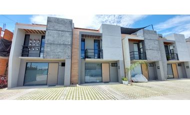 Casa En Venta En Cuautlancingo, Fraccionamiento ♀