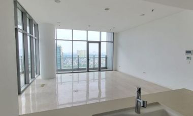 For Rent 3BR Pet Friendly Apartment at Verde Two