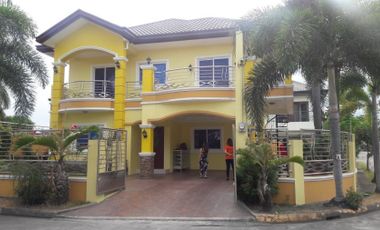 Good Investment House for Sale with 4 Bedroom in Amsic Angeles City