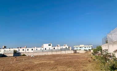Venta de Terreno bardeado  sobre Av. Cuahtemoc Col. Guadalupe Hidalgo