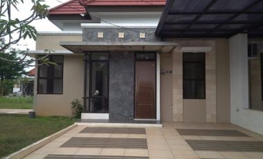 Rumah modern KPR SYARIAH Strategis nyaman sejuk di Tangerang