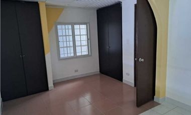 VENTA CASA CON ANEXO INDEPENDIENTE - LAS ACACIAS