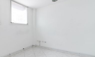 oficina en arriendo en santa paula. Cod A5871