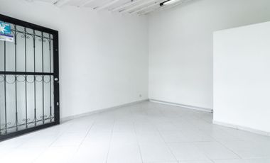 oficina en arriendo en santa paula. Cod A5871