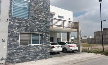 CASA EN VENTA EN VILLAS RENACIMIENTO, TORREÓN, COAH.