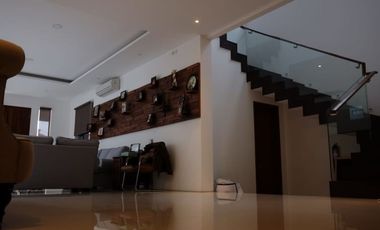 Di Jual Rumah Cantik Minimalis Jl. Cipete Raya, Jakarta Selatan