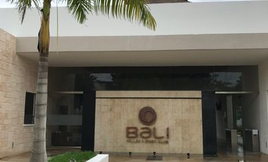 Venta o Renta de Casa en Condominio en Venta en Playa del Carmen