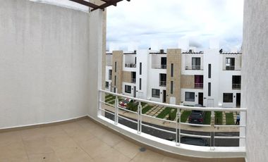 Venta o Renta de Casa en Condominio en Venta en Playa del Carmen