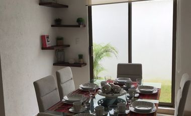 Venta o Renta de Casa en Condominio en Venta en Playa del Carmen