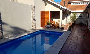 Casa - Burzaco