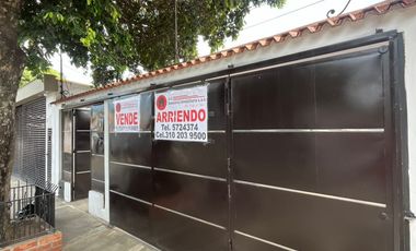 casa en arriendo/venta en los pinos. Cod A3266