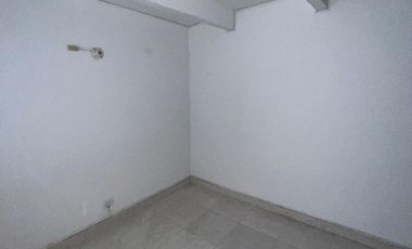 casa en arriendo/venta en los pinos. Cod A3266