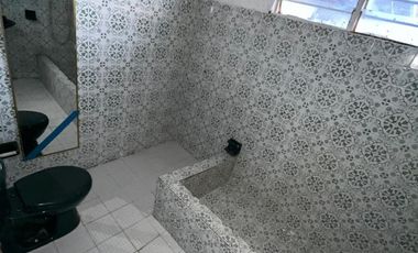 casa en arriendo/venta en los pinos. Cod A3266