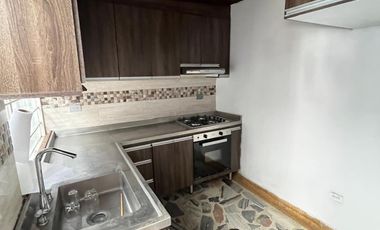 casa en arriendo/venta en los pinos. Cod A3266