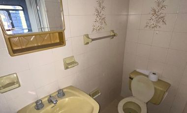 casa en arriendo/venta en los pinos. Cod A3266