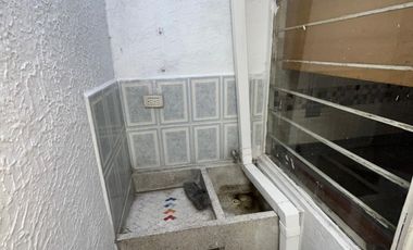 casa en arriendo/venta en los pinos. Cod A3266