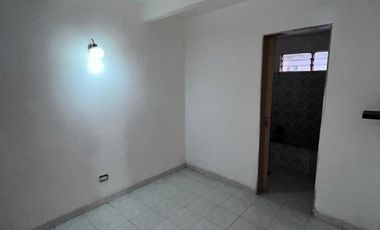 casa en arriendo/venta en los pinos. Cod A3266